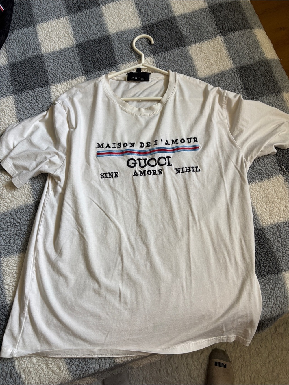 Gucci White 'Maison De L'Amour' Logo Tee with Red & Blue Stripe